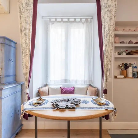 La Casa Di Nina In Via Veneto Apartment *
