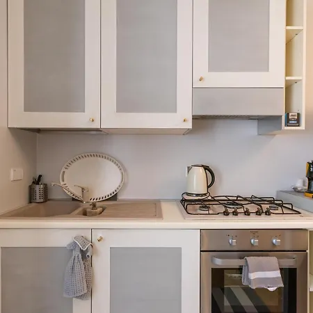 Appartamento La Casa Di Nina In Via Veneto