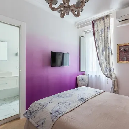 La Casa Di Nina In Via Veneto Apartment Rome
